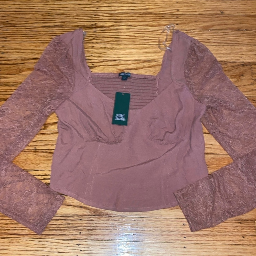 Wild fable size medium nwt top